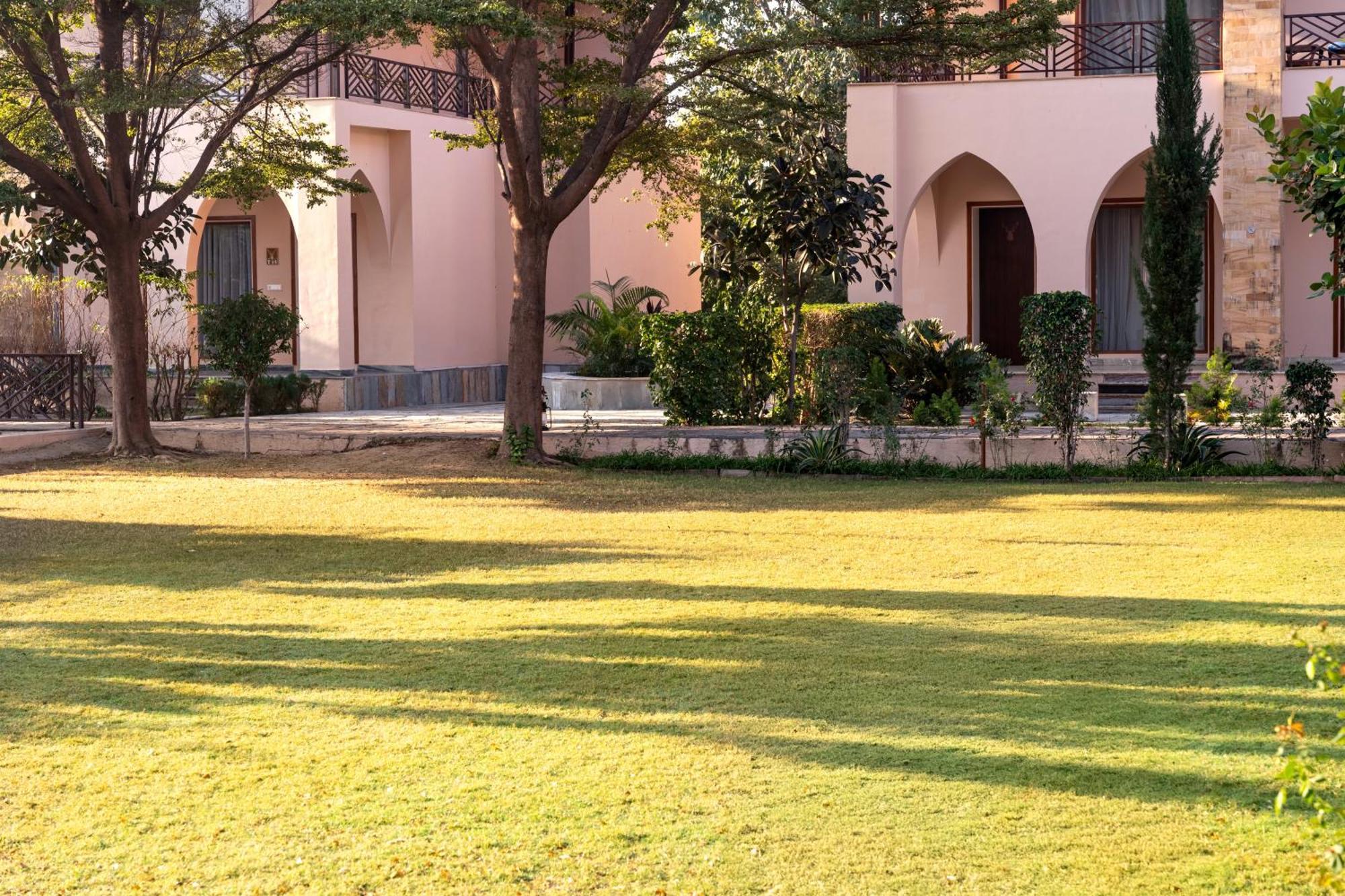 Abhyaran Resort & Spa Ranthambore Sawai Madhopur Esterno foto