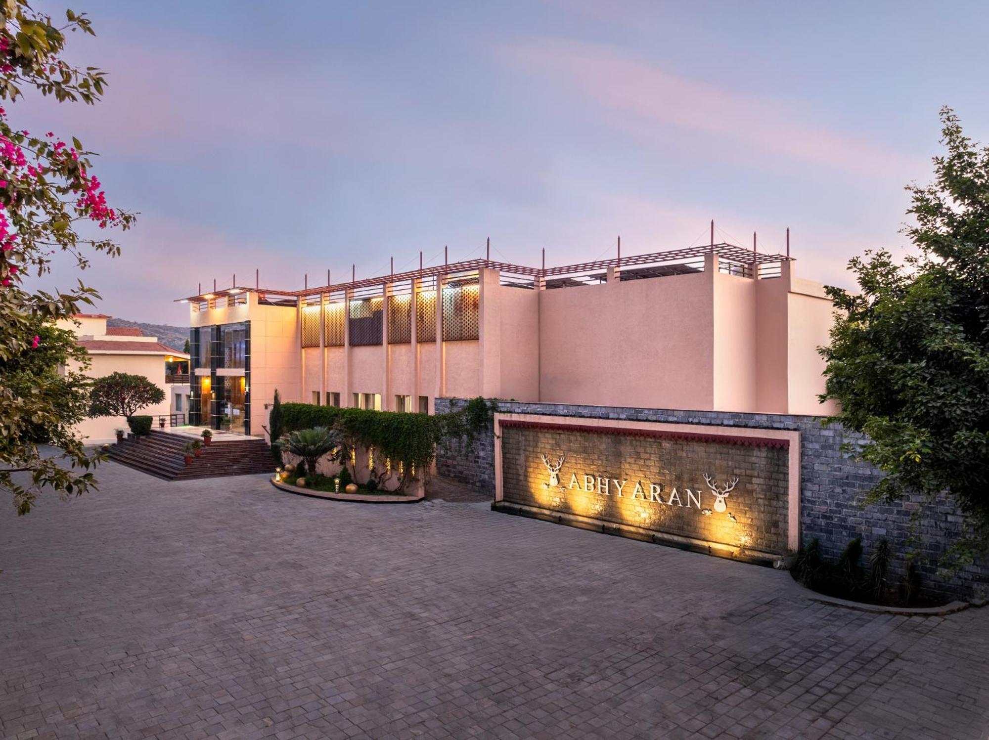 Abhyaran Resort & Spa Ranthambore Sawai Madhopur Esterno foto